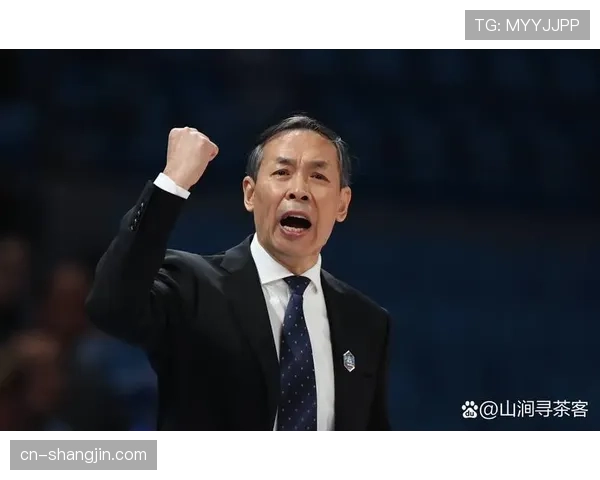 球队暂停次数减少促使球员自主决策 年轻后卫承担关键时刻组织